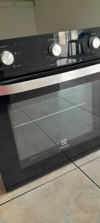 Forno de Embutir Electrolux OE60M Inox 60L - 220V